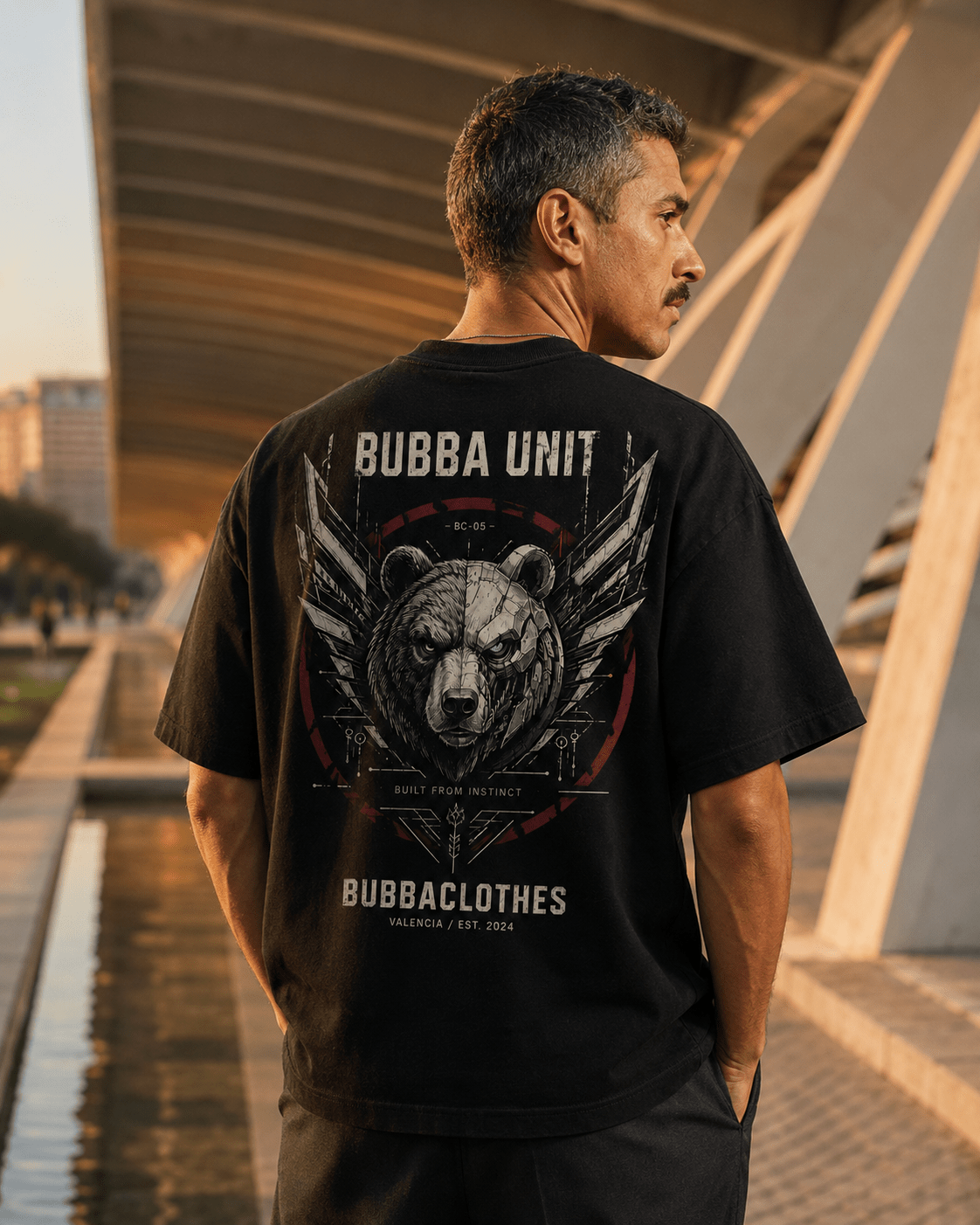 Camiseta Oversize HYBRID INSTINCT – Bubba Unit - Bubbaclothes